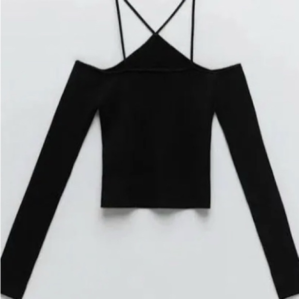 Zara Black Bodysuit with Long Sleeves and Cut-Out Design